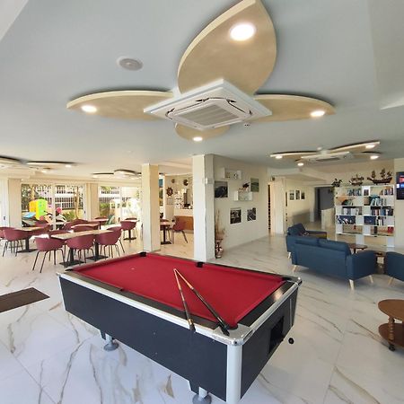 Hotel Palazzi Gabicce Mare Esterno foto