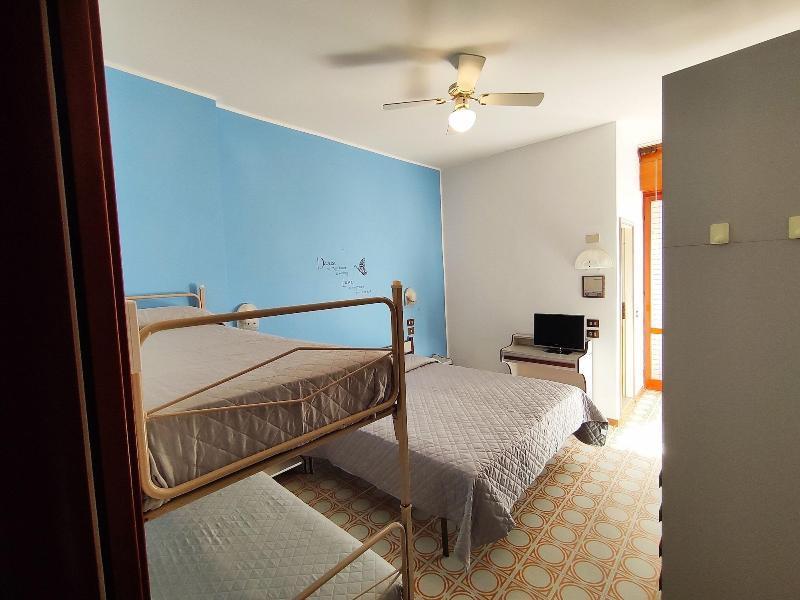 Hotel Palazzi Gabicce Mare Esterno foto