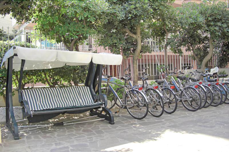 Hotel Palazzi Gabicce Mare Esterno foto