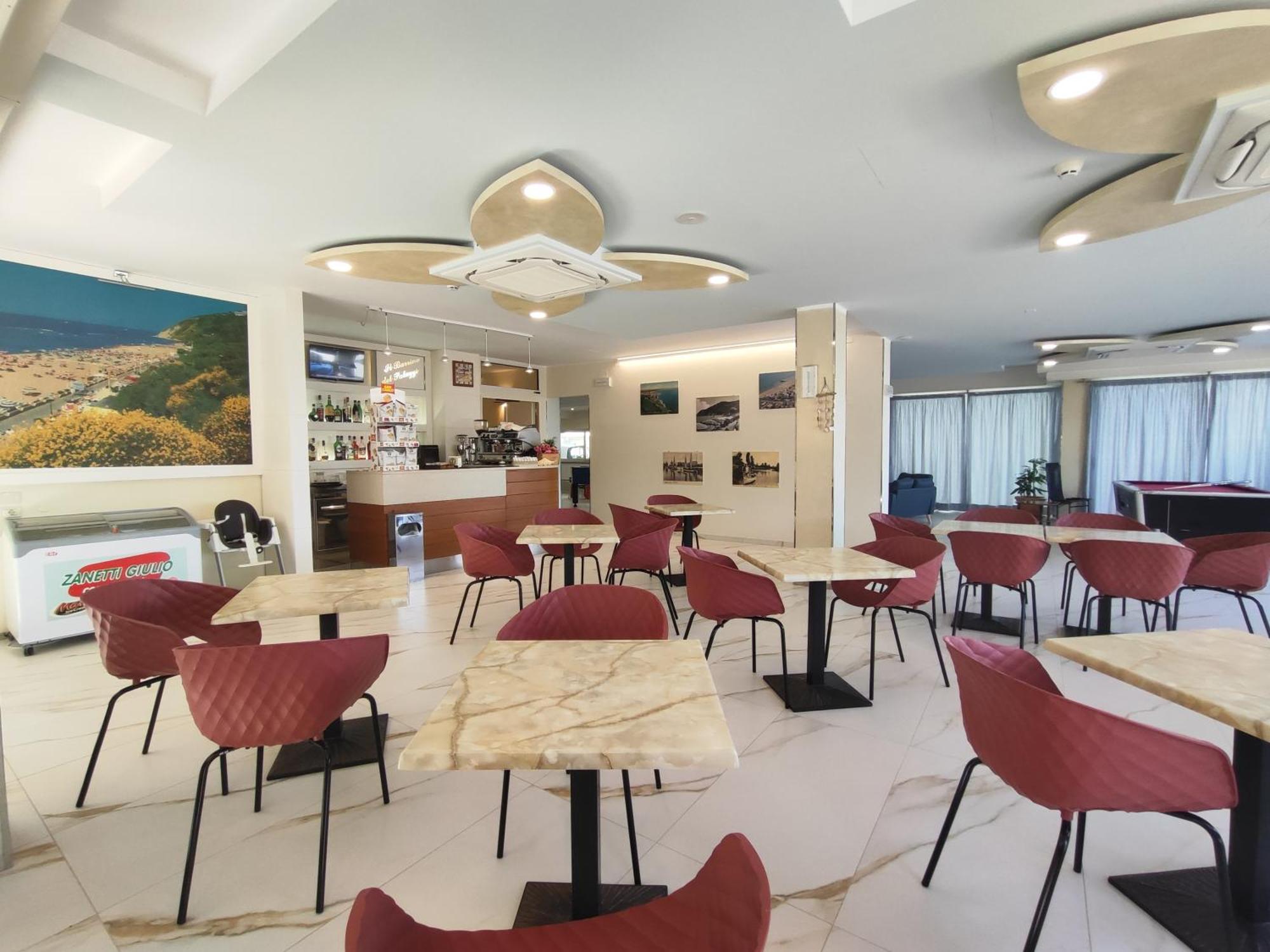 Hotel Palazzi Gabicce Mare Esterno foto